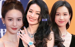 Thư Kỳ đọ sắc đàn em qua camera thường
