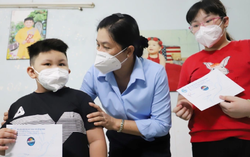 TPHCM: Toàn bộ 2.297 trẻ mồ côi do Covid-19 đã có mẹ đỡ đầu