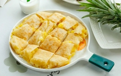 Nghỉ lễ trổ tài làm bánh dứa chua ngọt giòn ngon