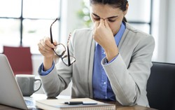 Quy tắc 20-20-20: Bí quyết giúp bảo vệ đôi mắt giữa thời 4.0 