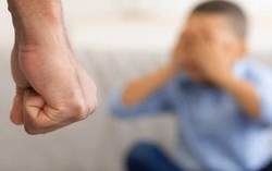 3 biểu hiện của người cha vô tâm khiến con cái tổn thương 