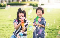 Cha mẹ làm 5 điều sẽ giúp con cái hòa thuận