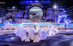 Sử dụng 10 khinh khí cầu trình kết hợp diễn ánh sáng nghệ thuật tại Festival Biển Nha Trang 2023