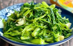 3 thói quen cần tránh khi ăn rau muống