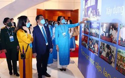 Bài 2: Phát huy vai trò của Hội LHPN Việt Nam trong đoàn kết, vận động phụ nữ tham gia xây dựng Đảng