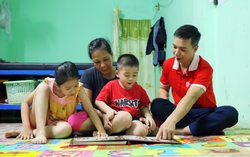 Người mẹ mù vì từ chối điều trị ung thư nhường sự sống cho con: Chỉ tiếc không thể biết hình dáng của con