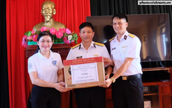 Những cán bộ Hội mang tình cảm hậu phương sâu nặng đến với Trường Sa