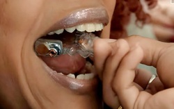 Điều khiển điện thoại, máy tính bằng lưỡi