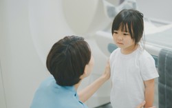 Con lớn lên không hiếu thảo có thể vì không được dạy 3 điều này từ sớm