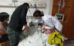Bé trai 9 tuổi suy thận cấp vì bị đánh vào mông, bác sĩ cảnh báo 4 vị trí đánh trẻ có thể gây tử vong