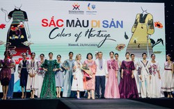 “Sắc màu di sản” tôn vinh áo dài Việt Nam và trang phục truyền thống Ukraina