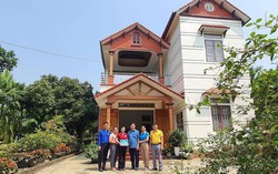 Mô hình "Nhà sạch - vườn đẹp" thể hiện nếp sống văn minh, hiện đại, gia đình hạnh phúc