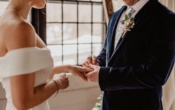 Nghiên cứu: Hôn nhân giúp duy trì sức khỏe một cách tích cực 