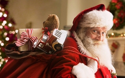 "Tại sao có ông già Noel mà không có bà già Noel?" - Ứng viên trả lời hóm hỉnh được nhận ngay