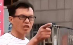 Con trai mắc bệnh tâm thần vì bố mẹ bỏ bê suốt thời thơ ấu