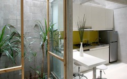 Nhà cấp 4 với nét đẹp từ cây cỏ phủ xanh bê tông, chi phí 353 triệu