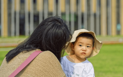 2 hành vi của trẻ khiến người lớn khó chịu nhưng lại là dấu hiệu thông minh