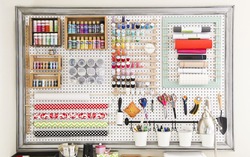 Pegboard - tấm bảng lưu trữ cần thiết cho không gian sống