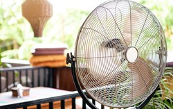 10 mẹo hay để làm cho quạt mát hơn