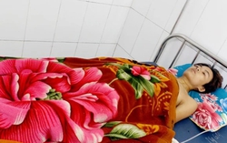 Con trai bị động kinh, nửa đêm đâm chết mẹ rồi tự tử
