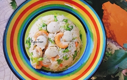 Vì yêu con nên yêu bếp, mẹ hạnh phúc mỗi lần bé khen "cơm mẹ nấu ngon nhất"