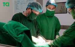 Kỳ tích: Bảo toàn thiên chức làm mẹ sau phẫu thuật khối u xơ nặng 1,5kg