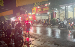 Truy bắt 2 đối tượng mang súng đi cướp tiệm vàng ở Hải Dương
