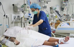 Thủ tướng trả lời chất vấn của đại biểu Quốc hội về chế độ chính sách với cán bộ y tế