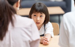 Những đứa trẻ có và không có tiền tiêu vặt lớn lên khác nhau ở 3 khía cạnh