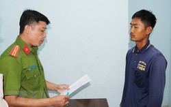 An Giang: Bắt giữ khẩn cấp cha dượng đốt dương vật con riêng của vợ