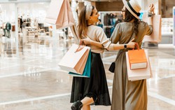 Lạm phát lối sống - tình trạng nhiều người đang gặp phải dẫn đến việc chi tiêu mất kiểm soát