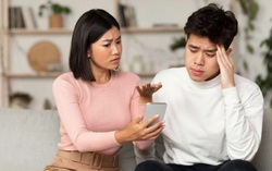 Nhờ hộp quà trong xe ô tô mà tôi phát hiện ra bí mật của chồng