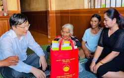 Phụ nữ Gia Lai tổ chức nhiều hoạt động “Đền ơn đáp nghĩa” nhân Ngày Thương binh - Liệt sĩ