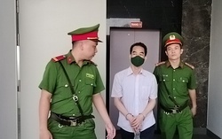 Người nhà cựu thứ trưởng Bộ Ngoại giao: "Anh Dũng ơi, vì em, vì các con anh cố gắng lên nhé"