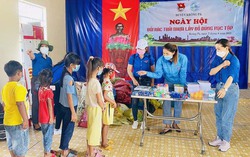 Thay đổi hành vi của phụ nữ và trẻ em từ phong trào "Chống rác thải nhựa" tại Krông Pa