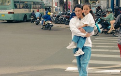Trà Ngọc Hằng: "Tôi luôn dạy con gái biết ơn cuộc sống"
