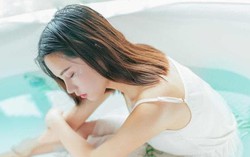 Phụ nữ làm được những việc này khi tắm sẽ trẻ trung và sống lâu hơn