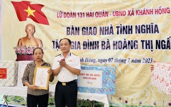 Lữ đoàn 131 Hải quân bàn giao nhà tình nghĩa cho thân nhân gia đình liệt sĩ