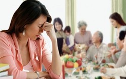Cách bạn trai "cháy hết mình" trong ngày ra mắt khiến tôi sợ 