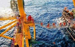 Petrovietnam - 48 năm phát triển cùng đất nước