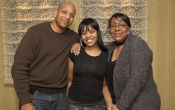 Bị bắt cóc từ khi mới sinh, cô gái tự mình tìm kiếm cha mẹ ruột và vẫn yêu thương kẻ thay đổi cuộc đời cô