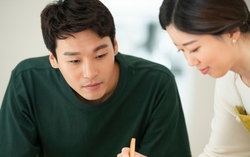 Sửng sốt khi chồng muốn nhận cháu trai làm con nuôi