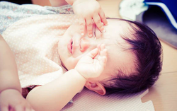 Mắt to mắt nhỏ có thể là dấu hiệu của căn bệnh trong hộp sọ
