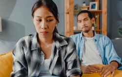 Chồng đòi xây nhà mới, tôi thấy hoang mang khi xem bản thiết kế 