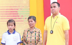 Bị ban tổ chức phát hiện bấm sai giờ, phản ứng nhân văn của MC Quyền Linh