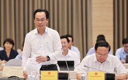 Thứ trưởng Bộ GD&ĐT: Tiến tới không dùng tiền mặt để tránh lạm thu tại các trường