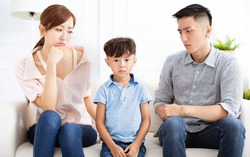 Nhiều cha mẹ yêu thương con không đúng cách