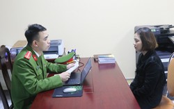 Bắt tạm giam 2 người phụ nữ vì mua bán gấu chó và rắn hổ chúa