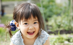 Nếu được cha mẹ cho phép làm 4 điều này từ nhỏ, trẻ sẽ cực kỳ hạnh phúc