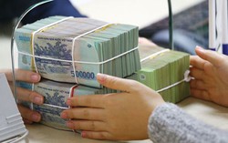Vàng tăng đỉnh, đầu tư gì lúc này?